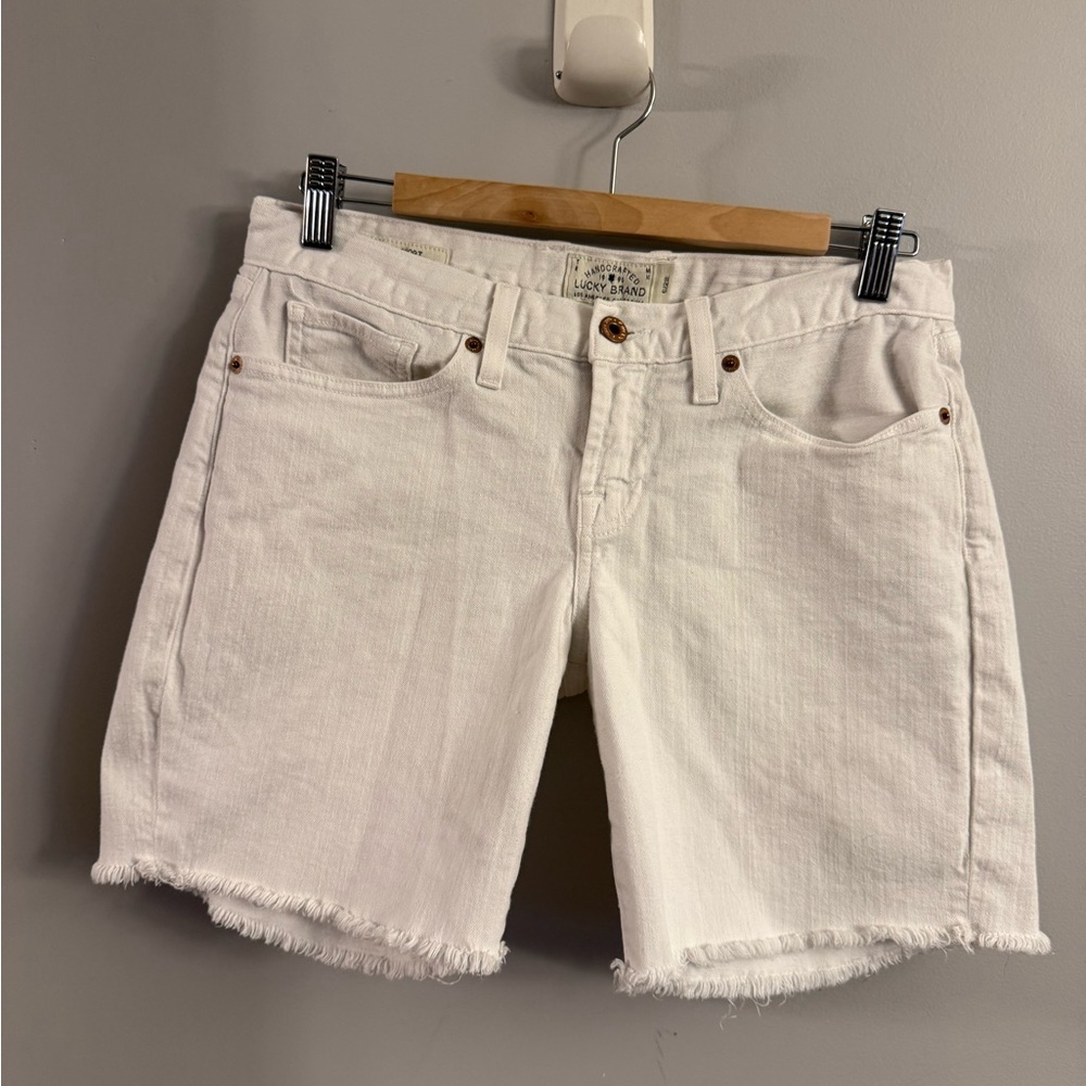 Lucky Brand Lily Laguna White Denim Shorts Size 28 Frayed Hem Mid Rise Summer